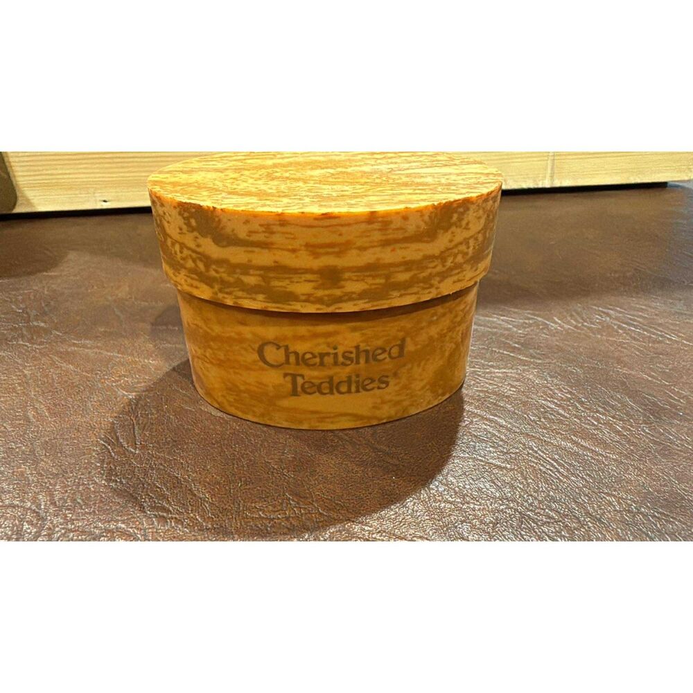 Wood Look Display Riser - Priscilla Hillman Enesco Cherished Teddies 1995